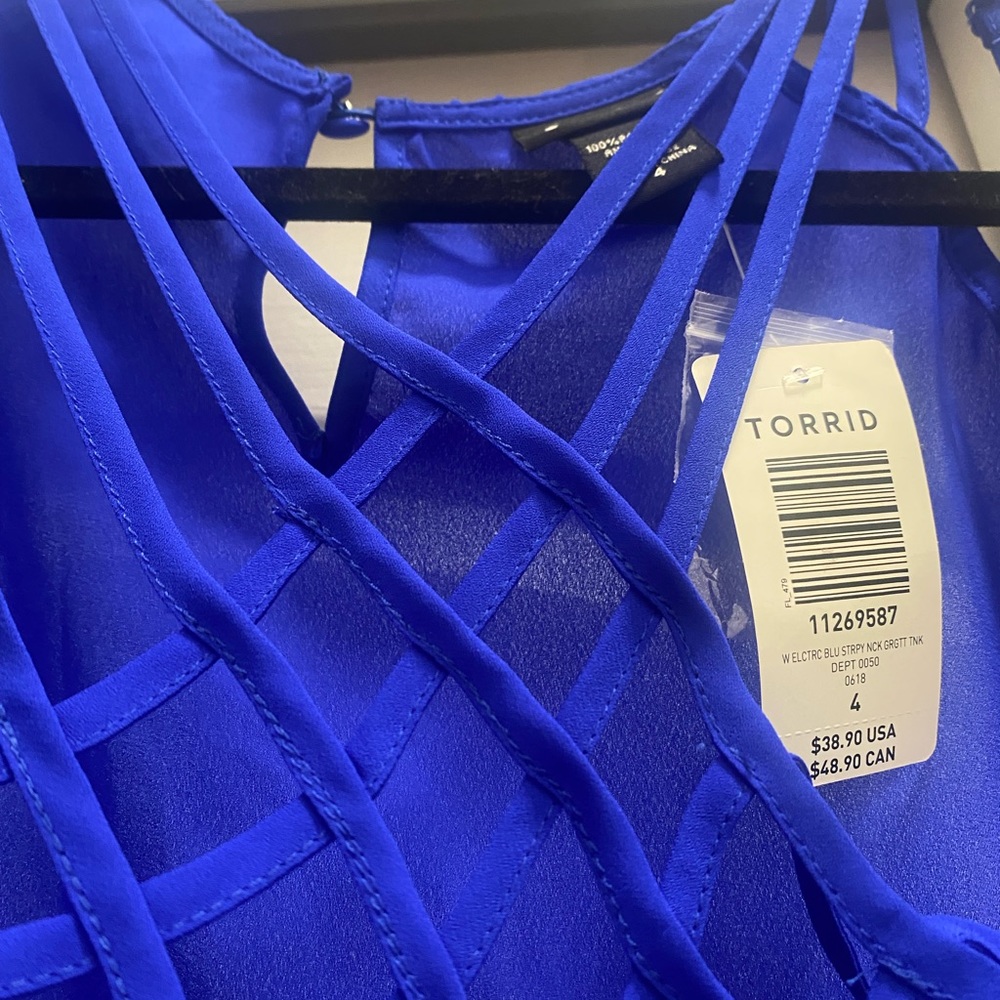 Torrid Electric Blue Strappy Neckline Halter top . Size 4.  New with Tags